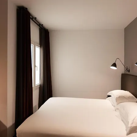 Alexandra Hotel, Curio Collection By Hilton Hotel Barcelona