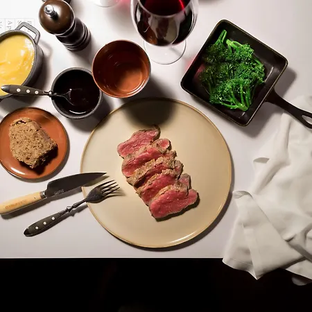 Hotel Alexandra Hotel, Curio Collection By Hilton 4*