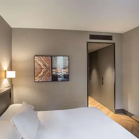 Alexandra Hotel, Curio Collection By Hilton Hotell Barcelona