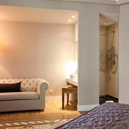 Alexandra Hotel, Curio Collection By Hilton Barcelona