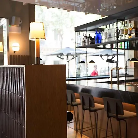 Hotel Alexandra Hotel, Curio Collection By Hilton
