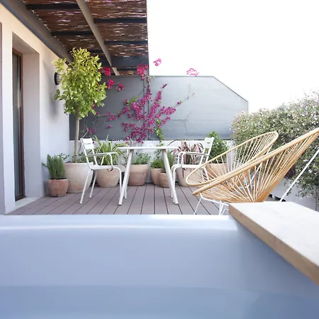 Alexandra Hotel, Curio Collection By Hilton 4*