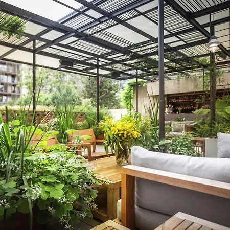 アレクサンドラ キュリオ コレクション バイ ヒルトン バルセロナ