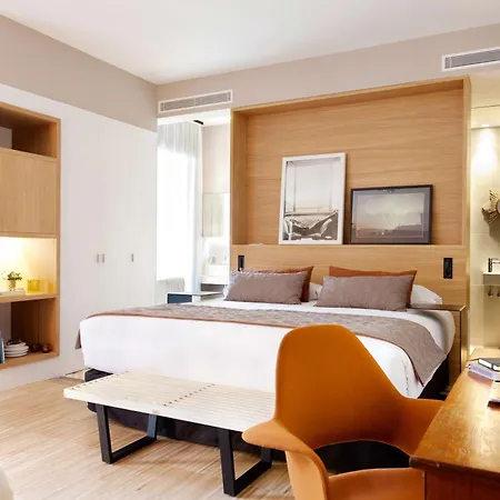 Alexandra Hotel, Curio Collection By Hilton