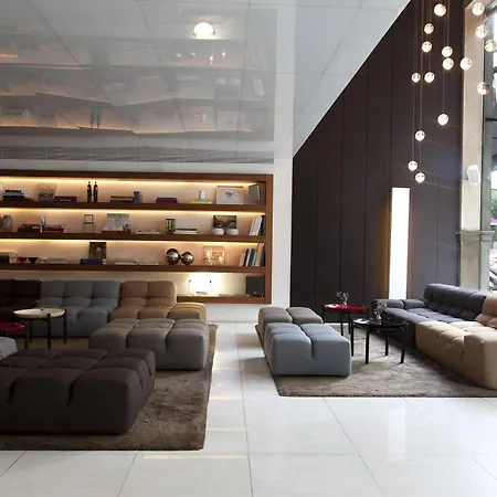 アレクサンドラ キュリオ コレクション バイ ヒルトン ホテル バルセロナ