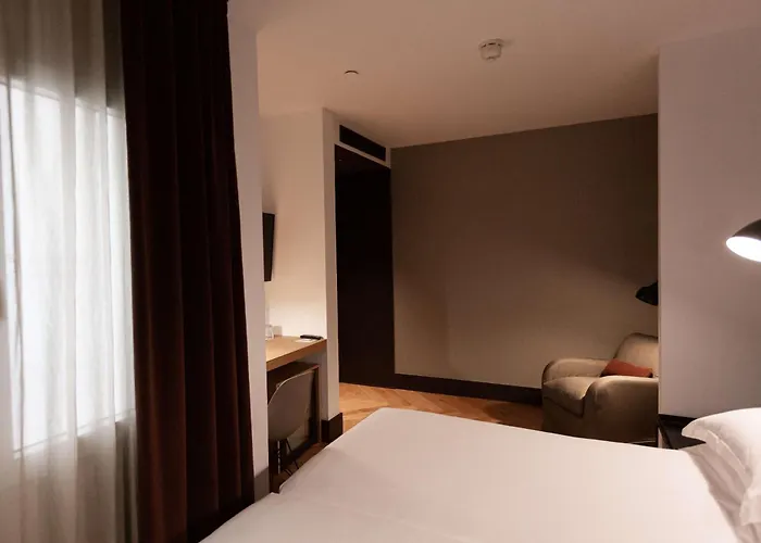 Alexandra Hotel, Curio Collection By Hilton Hotell Barcelona