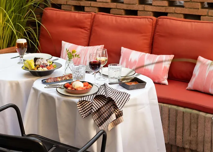 Alexandra Hotel, Curio Collection By Hilton Barcelona