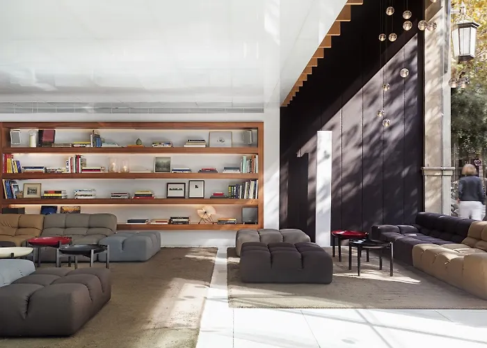 Alexandra Hotel, Curio Collection By Hilton Hotell 4*