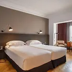 Alexandra Hotel, Curio Collection By Hilton