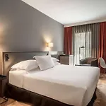 Alexandra Hotel, Curio Collection By Hilton 4*