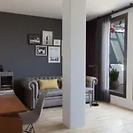 Alexandra Hotel, Curio Collection By Hilton 4*